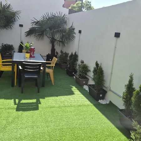 Dimora Anett House לינה וארוחת בוקר
